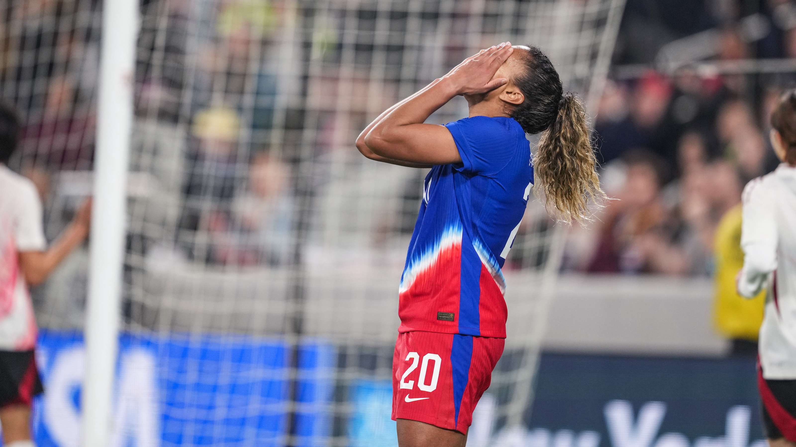 能作為一名 能作為一名