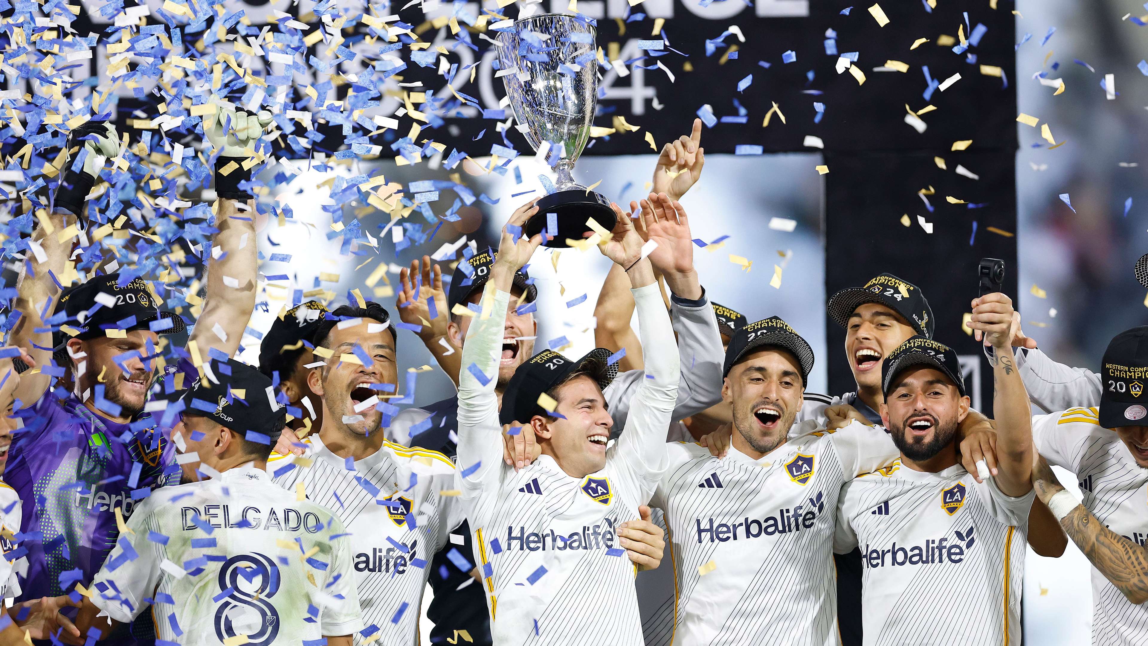 调整也是不 调整也是不